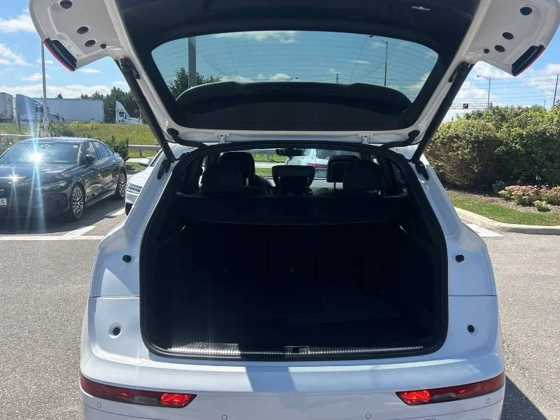 Audi Q5 * Progressiv * S-Line * PANO * CARFAX, снимка 16 - Автомобили и джипове - 55815062