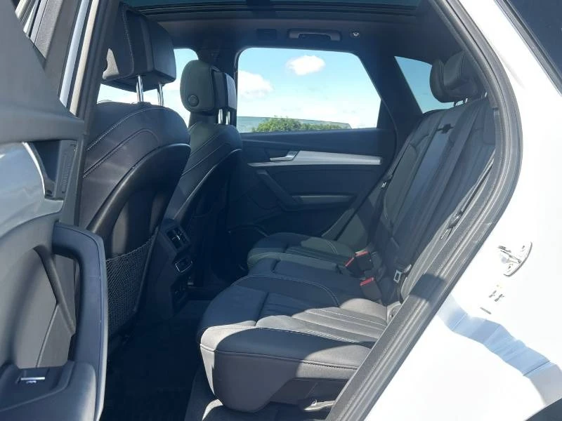 Audi Q5 * Progressiv * S-Line * PANO * CARFAX, снимка 15 - Автомобили и джипове - 55815062