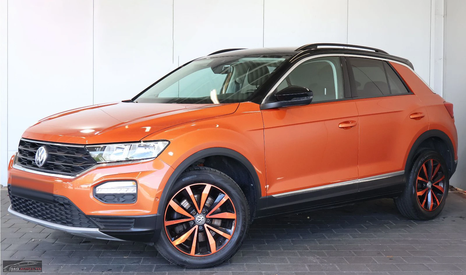 VW T-Roc 2.0TDI/150HP/DSG/LED/ACC/CAM/17"/416b - [1] 