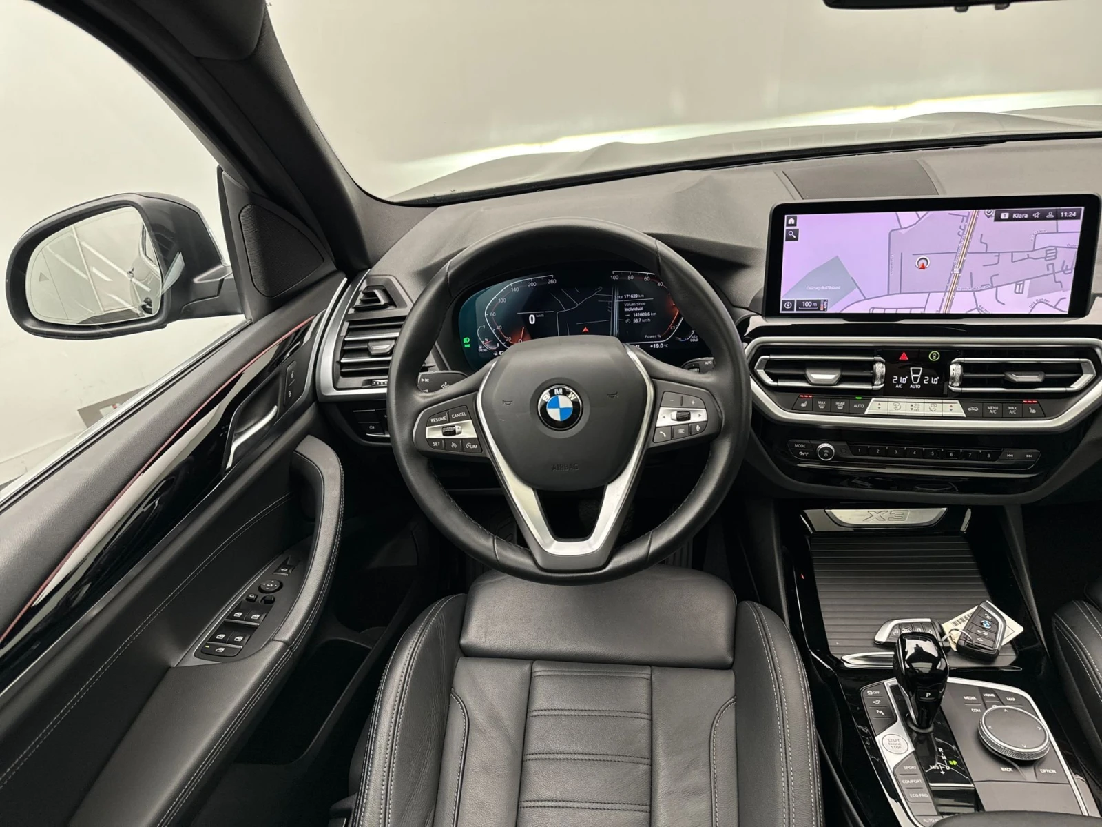 BMW X3 BMW X3 18d - Diesel - изображение 9