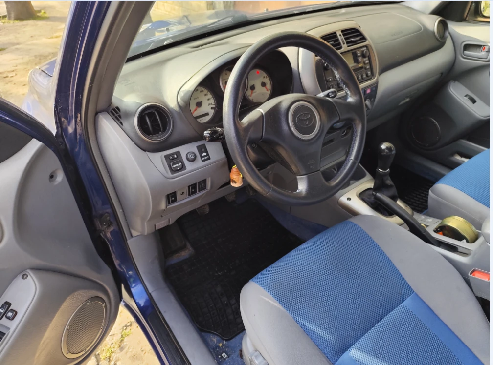 Toyota Rav4  - изображение 6