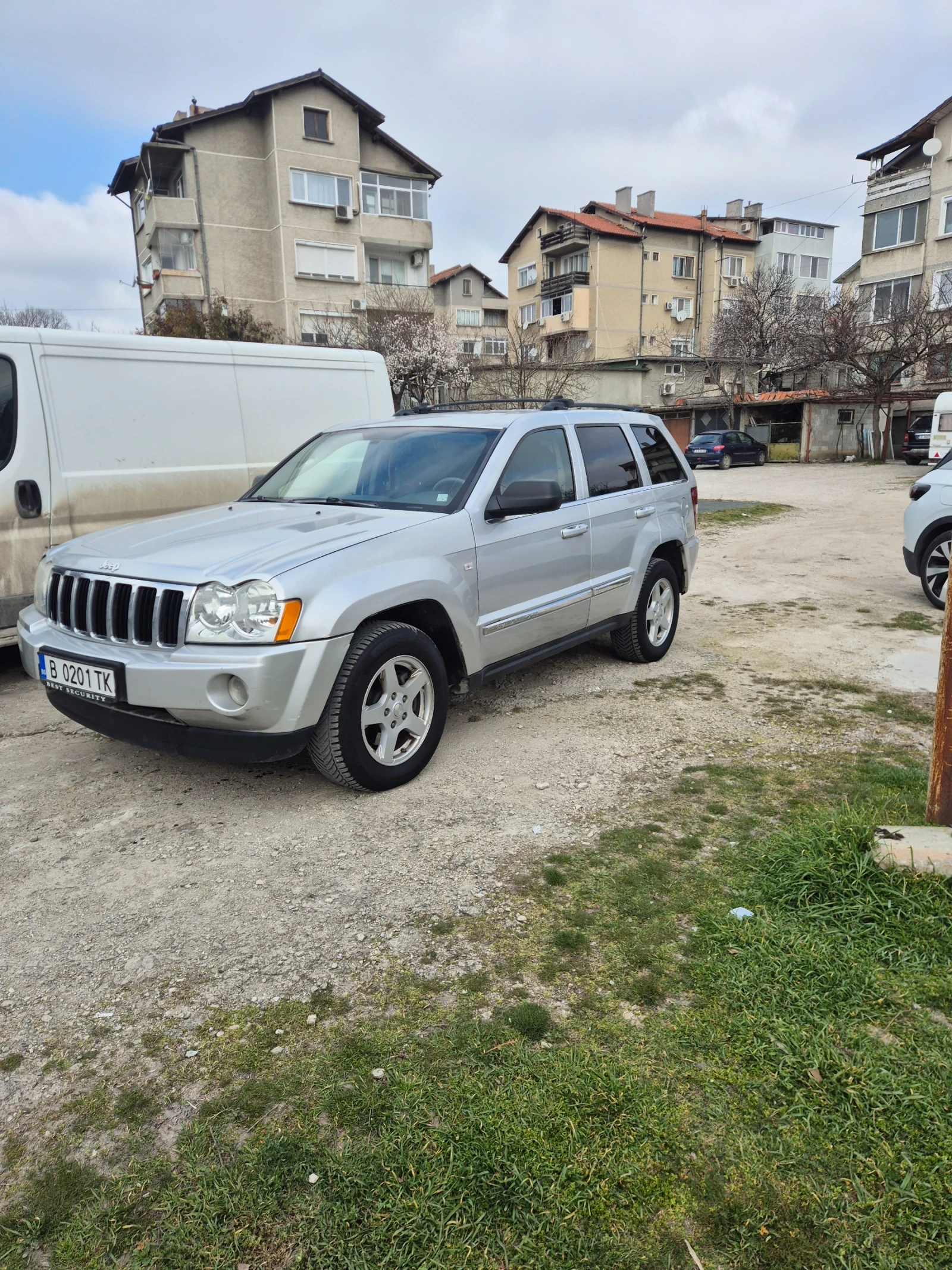 Jeep Grand cherokee, снимка 2 - Автомобили и джипове - 53891630