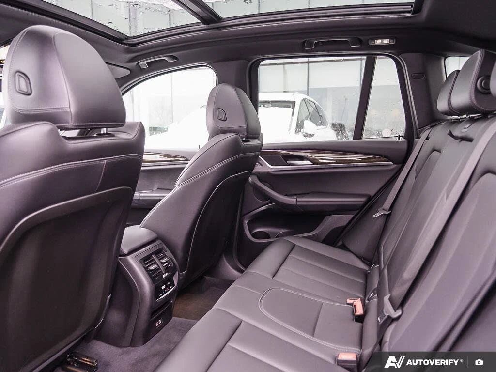 BMW X3 xDrive* ����������* (���� �� ��) | Mobile.bg � ����������� 14