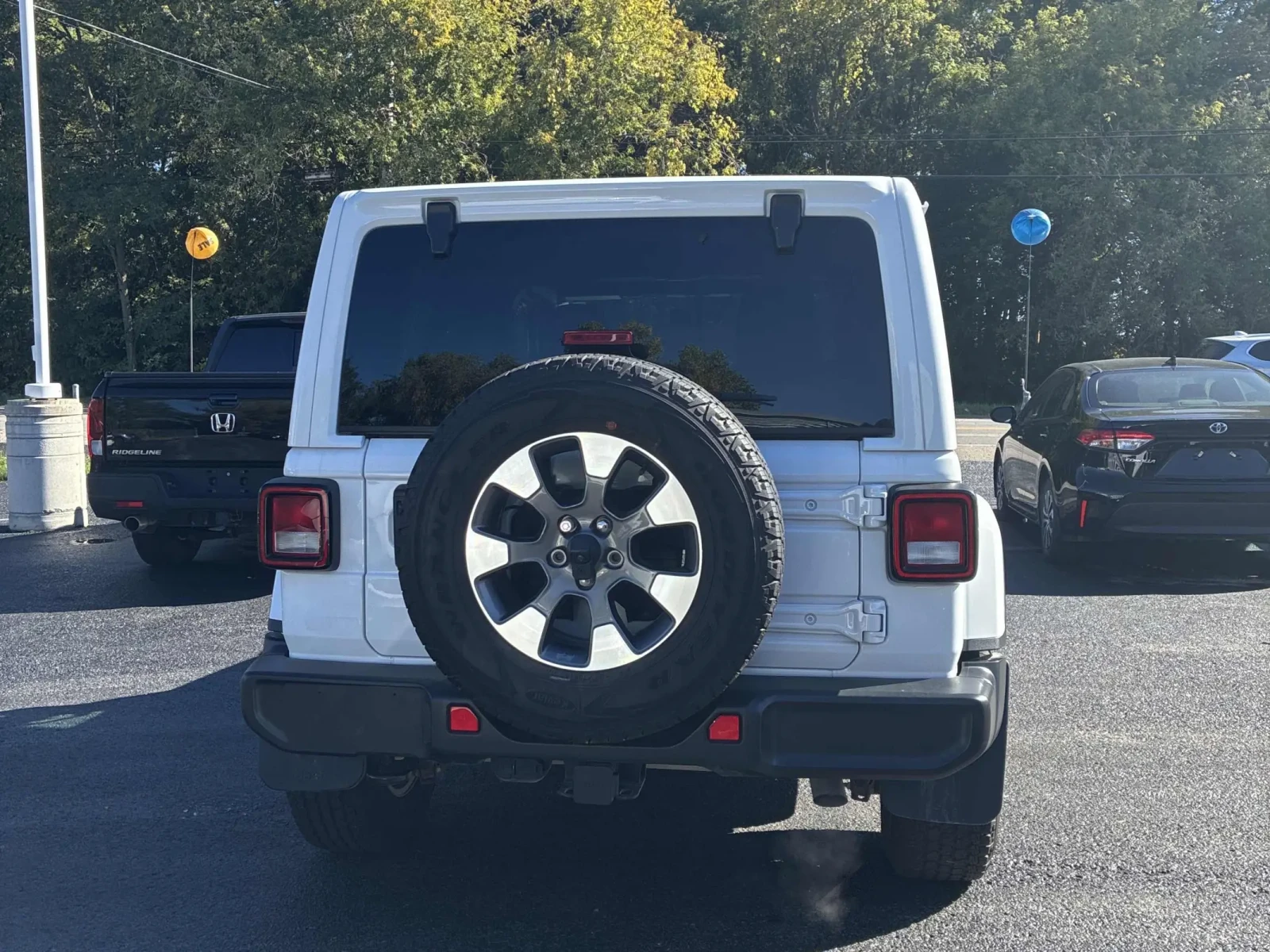 Jeep Wrangler Sahara * * CARFAX * * АВТО КРЕДИТ * * , снимка 5 - Автомобили и джипове - 54204668