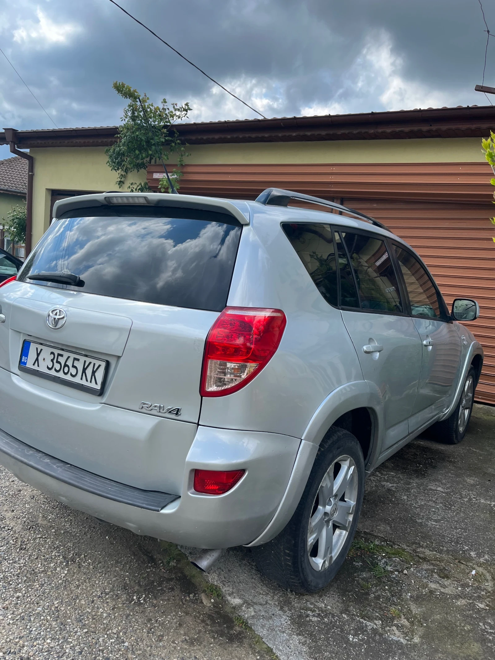 Toyota Rav4, снимка 3 - Автомобили и джипове - 54396796