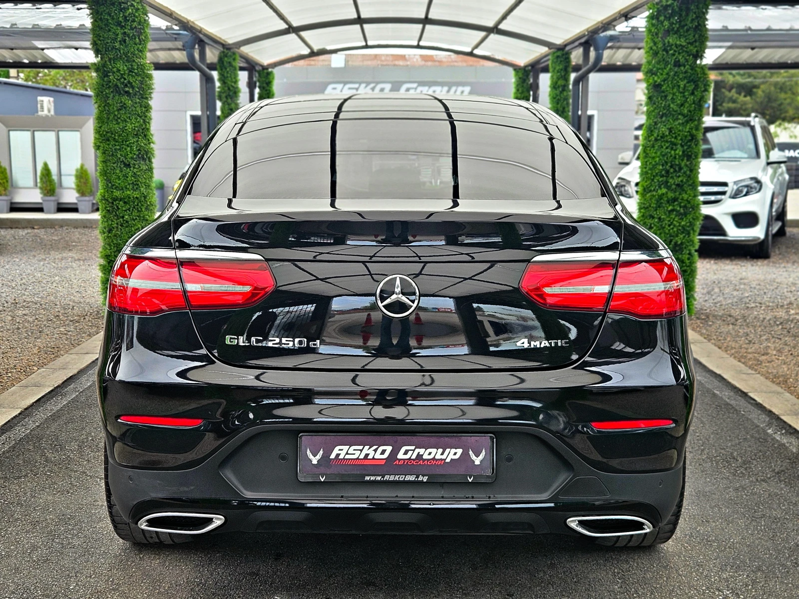 Mercedes-Benz GLC 250 AMG/COUPE/SHADOW LINE/CAMERA/AIRMATIC/KEYLESS/LIZI, снимка 6 - Автомобили и джипове - 54477508