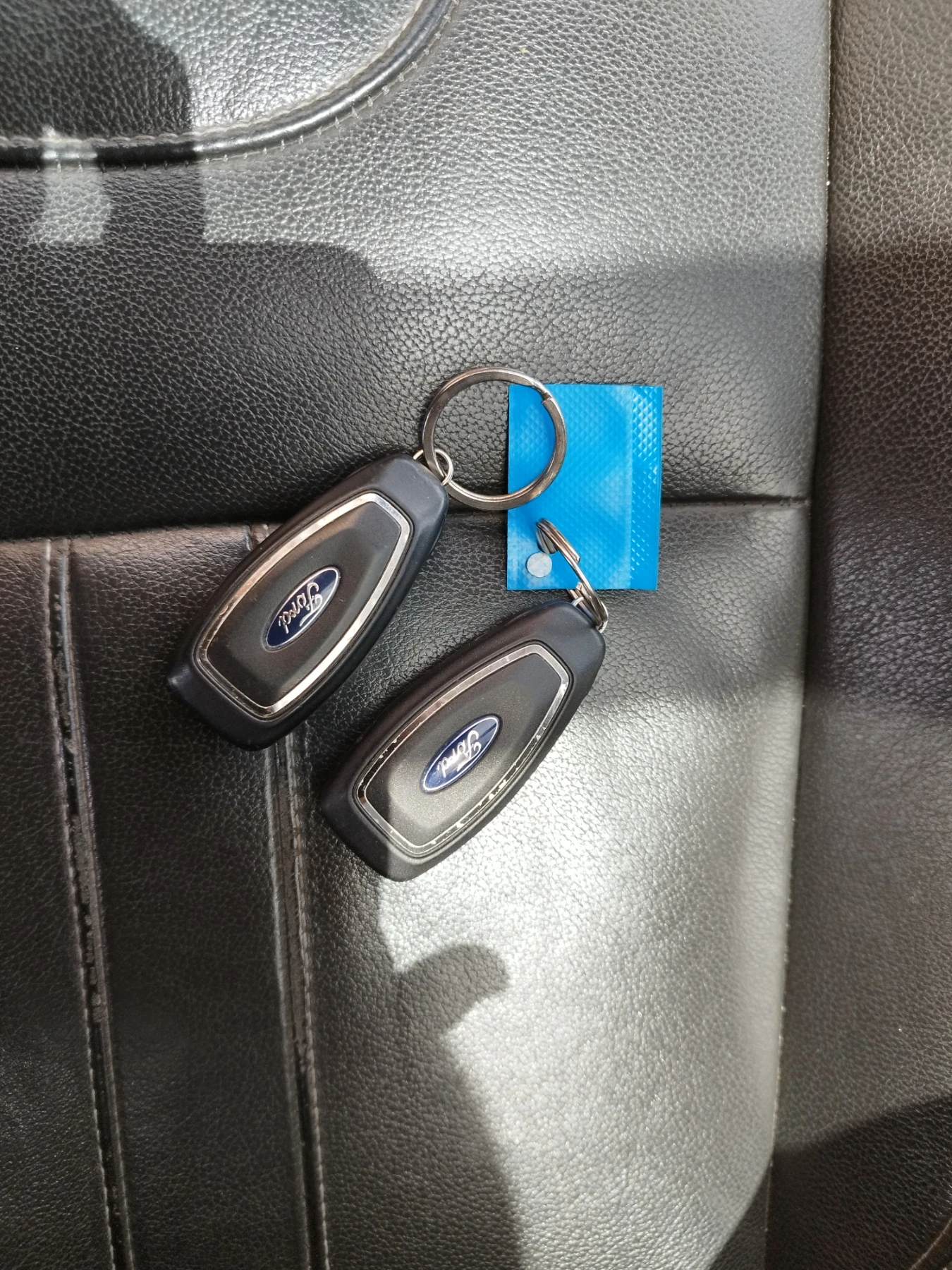Ford Kuga 2.0 TDCI, 4X4, 180k.c., FULL, TITANIUМ, PANORAMA , снимка 16 - Автомобили и джипове - 54633207
