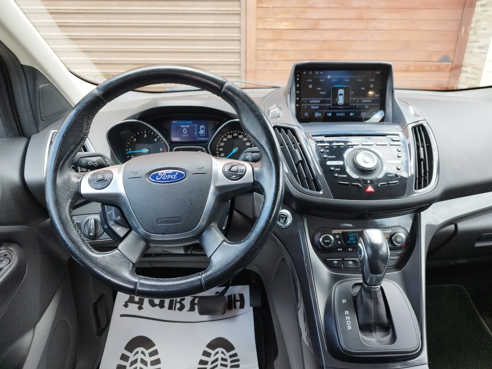 Ford Kuga 2.0 TDCI, 4X4, 180k.c., FULL, TITANIUМ, PANORAMA , снимка 9 - Автомобили и джипове - 54633207