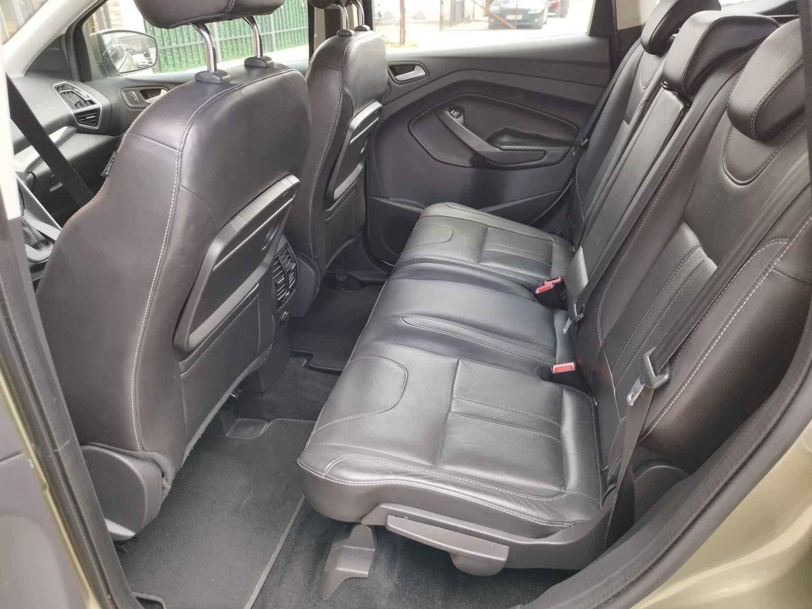 Ford Kuga 2.0 TDCI, 4X4, 180k.c., FULL, TITANIUМ, PANORAMA , снимка 7 - Автомобили и джипове - 54633207