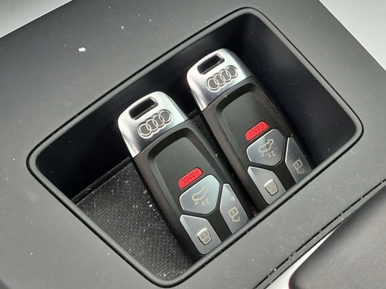 Audi Q5 * CARFAX * АВТОКРЕДИТ БЕЗ ПЪРВОНАЧАЛНА ВНОСКА, снимка 8 - Автомобили и джипове - 54844836