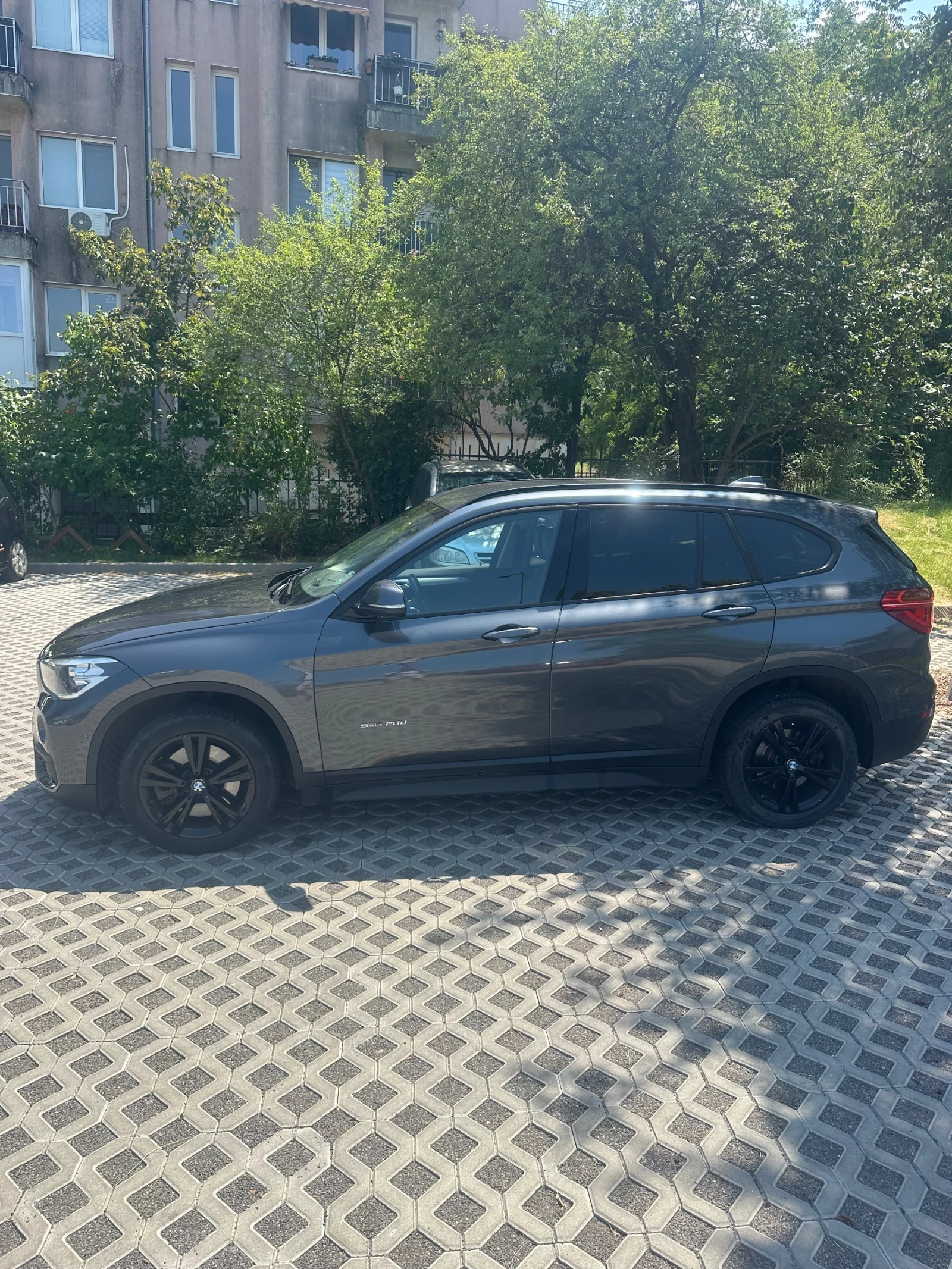 BMW X1, снимка 4 - Автомобили и джипове - 55698819