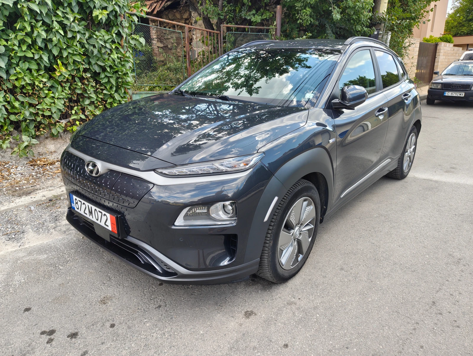 Hyundai Kona 64KWh* SOH 100%* LED* DISTRONIC* Tермопомпа* BLUEL