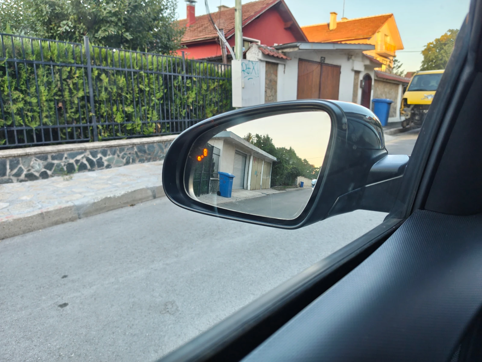 Hyundai Kona 64KWh* SOH 100%* LED* DISTRONIC* Tермопомпа* BLUEL, снимка 11 - Автомобили и джипове - 55712792