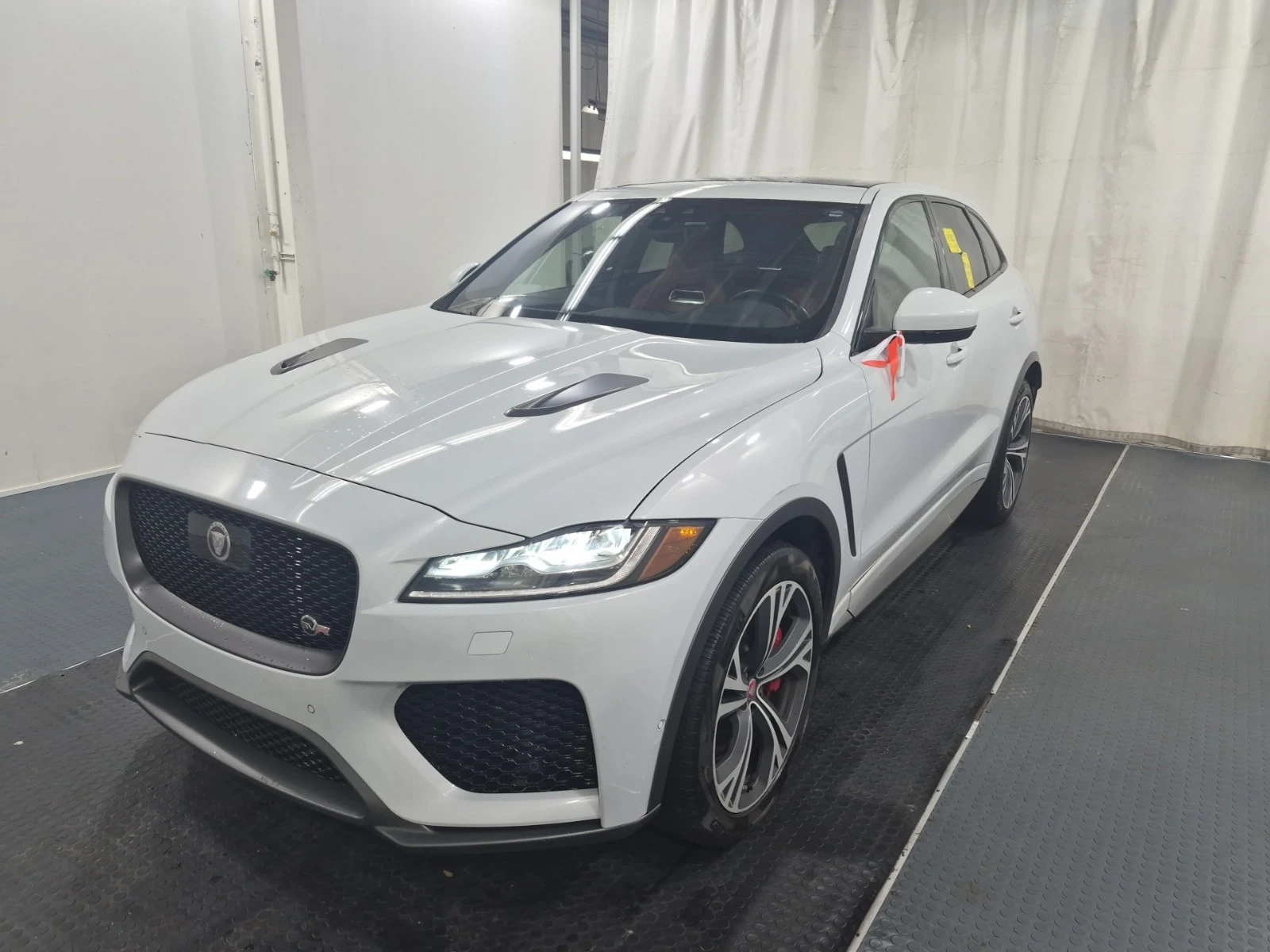 Jaguar F-PACE * SVR * CARFAX * ЦЕНА ДО БГ