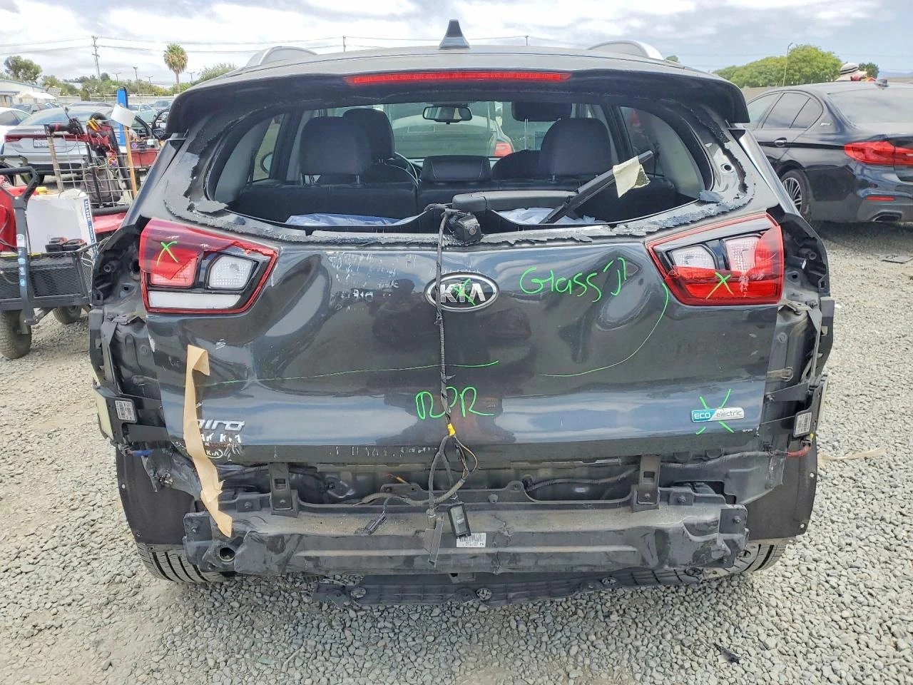 Kia Niro EX, снимка 6 - Автомобили и джипове - 56057998