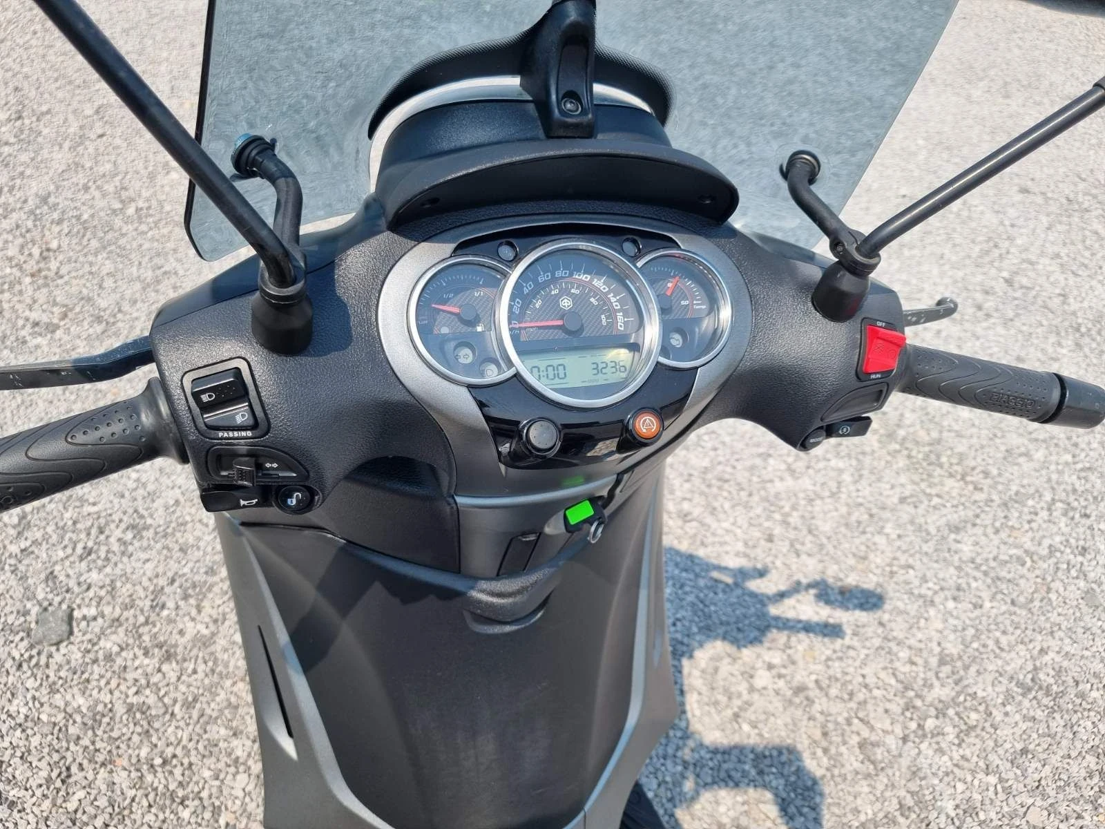 Piaggio Beverly 350, снимка 7 - Мотоциклети и мототехника - 55706961