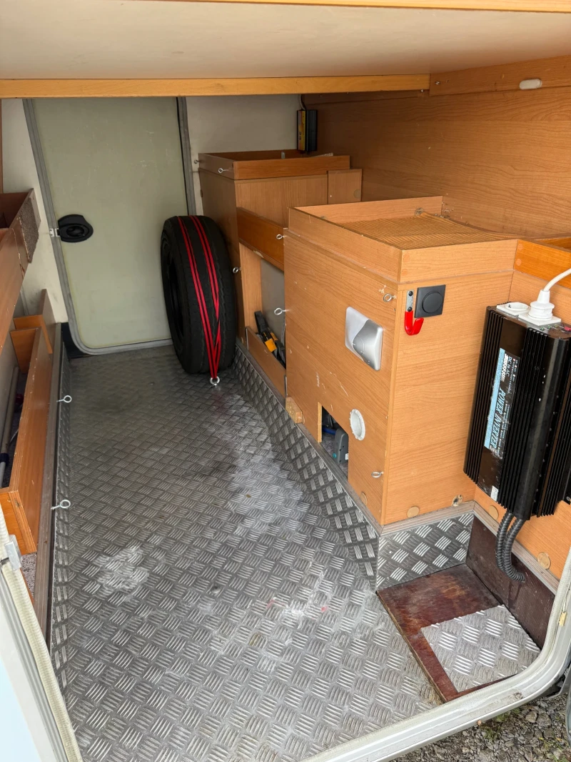 Кемпер Knaus Sport ti2, снимка 17 - Каравани и кемпери - 52418843