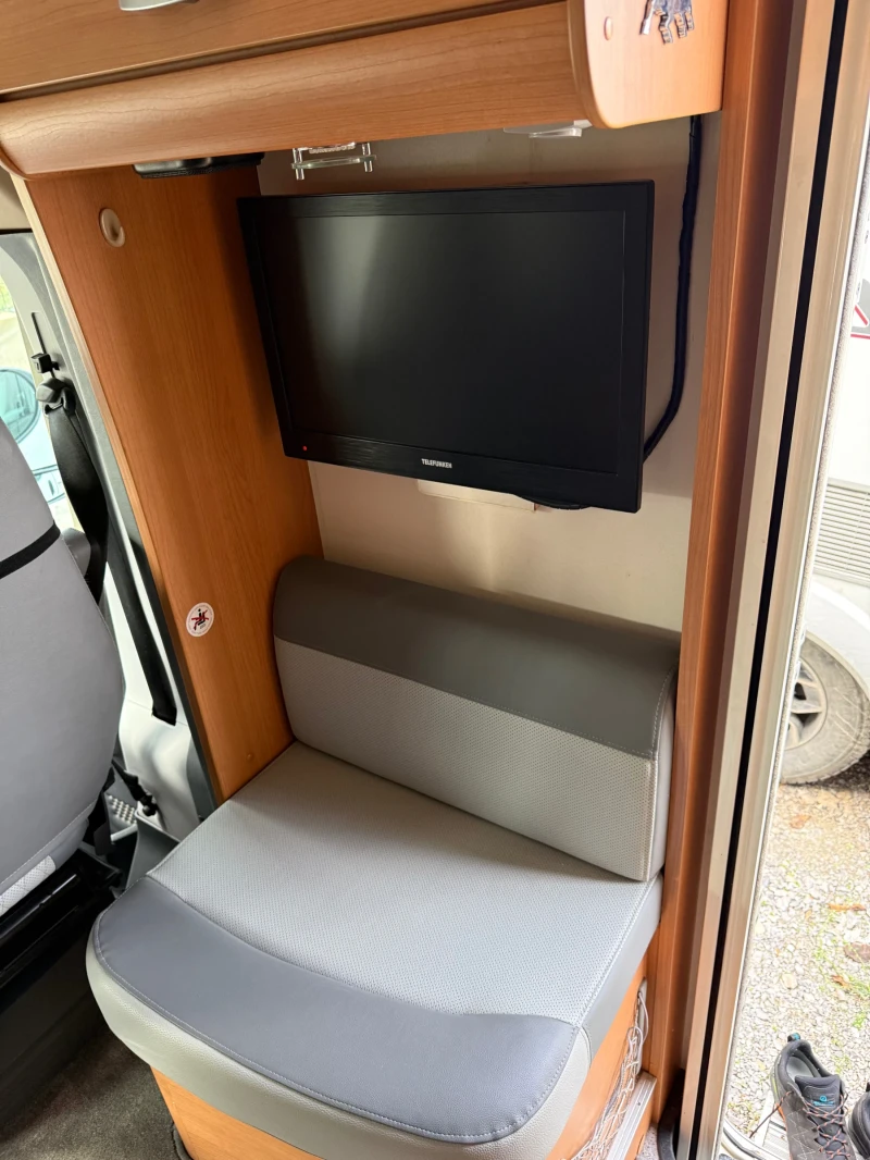 Кемпер Knaus Sport ti2, снимка 12 - Каравани и кемпери - 52418843