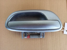 Дръжка врата външна задна дясна Субару Легаси сива (1)