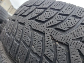 Гуми Зимни 215/55R17, снимка 4