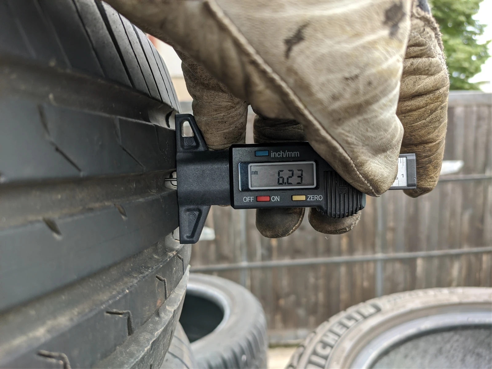 Гуми Летни 195/60R16, снимка 6 - Гуми и джанти - 53980479