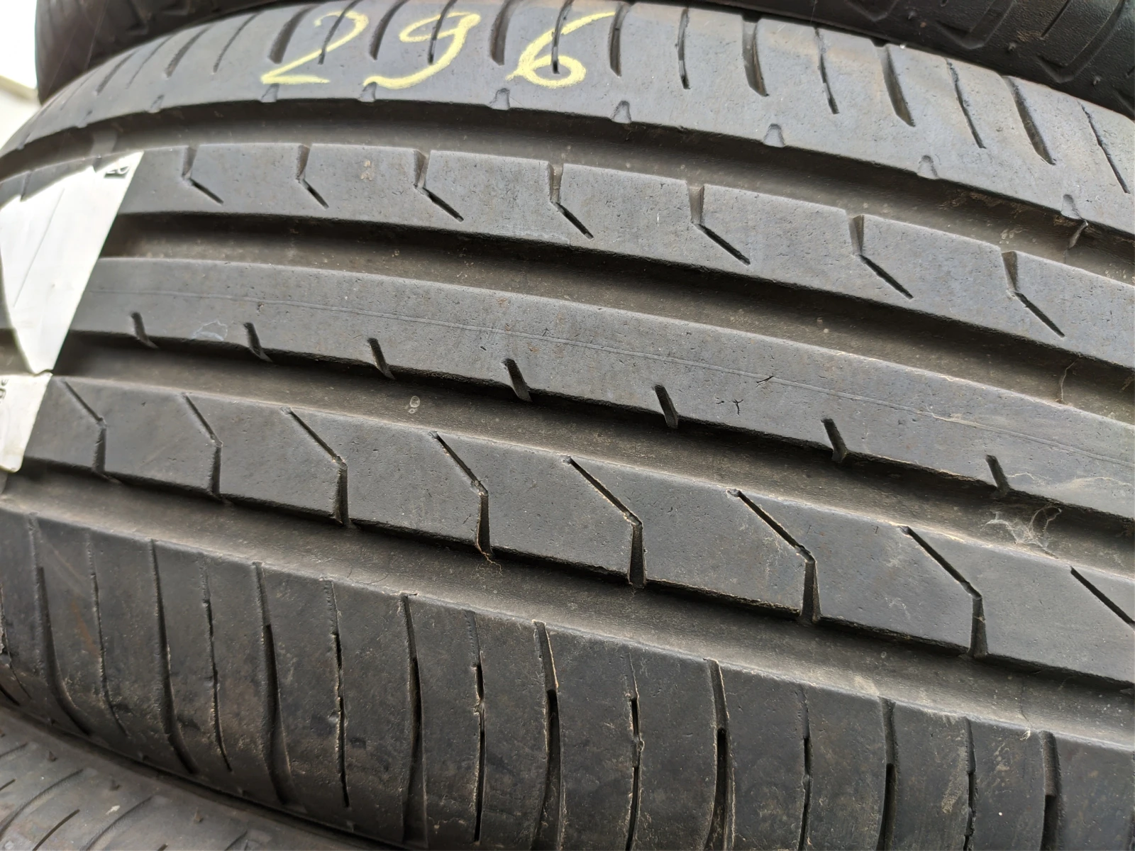 Гуми Летни 195/60R16, снимка 4 - Гуми и джанти - 53980479