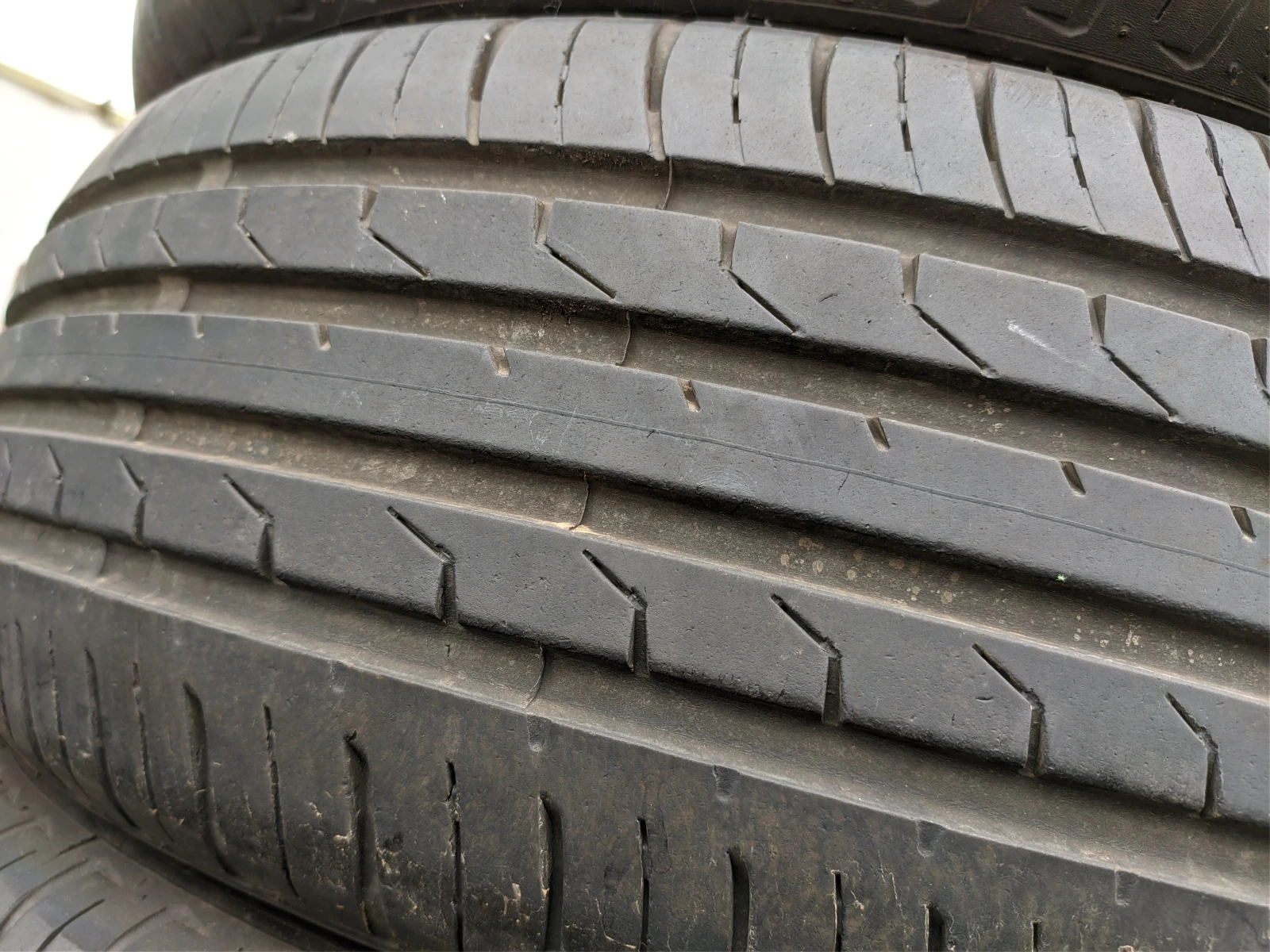 Гуми Летни 195/60R16, снимка 3 - Гуми и джанти - 53980479