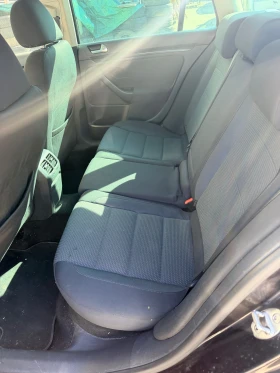 VW Golf 1.6 TDI , снимка 8