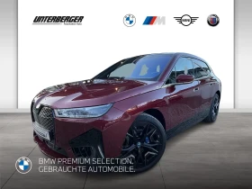 ������ BMW iX