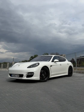 ������ Porsche Panamera