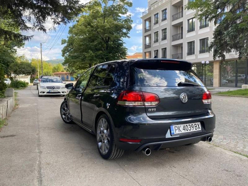 VW Golf GTI, снимка 2 - Автомобили и джипове - 47277736