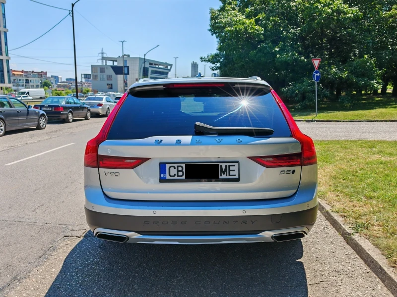 Volvo V90 Cross Country Inscription, снимка 5 - Автомобили и джипове - 47659440