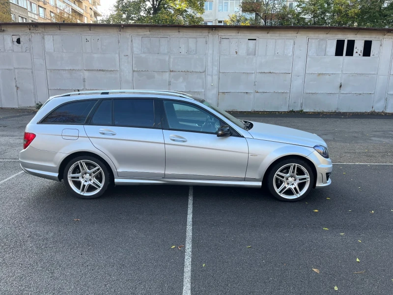 Mercedes-Benz C 250, снимка 5 - Автомобили и джипове - 47398304