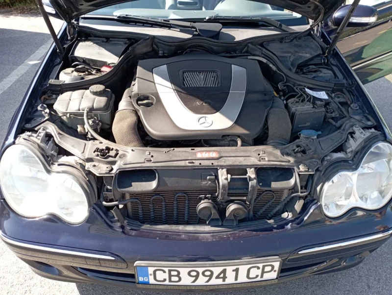 Mercedes-Benz C 230, снимка 15 - Автомобили и джипове - 52544407