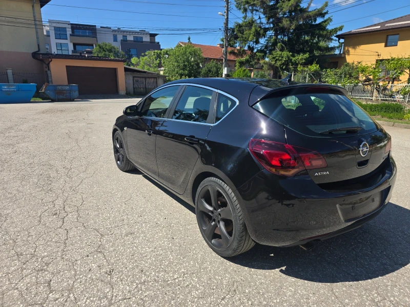 Opel Astra 1.6т 180к перфектна, снимка 6 - Автомобили и джипове - 50399521