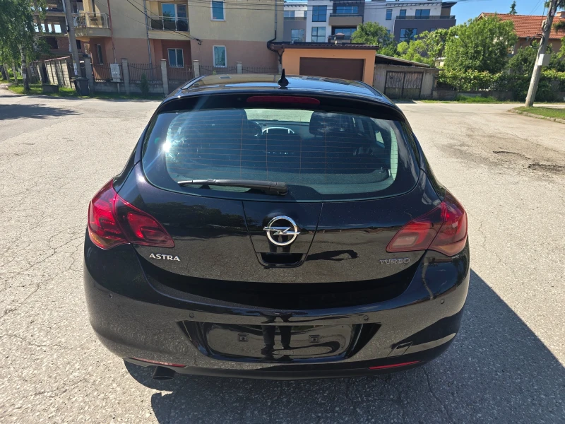 Opel Astra 1.6т 180к перфектна, снимка 5 - Автомобили и джипове - 50399521