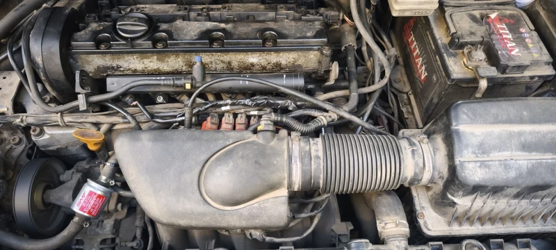 Peugeot 307 Газ бензин , снимка 10 - Автомобили и джипове - 51297032