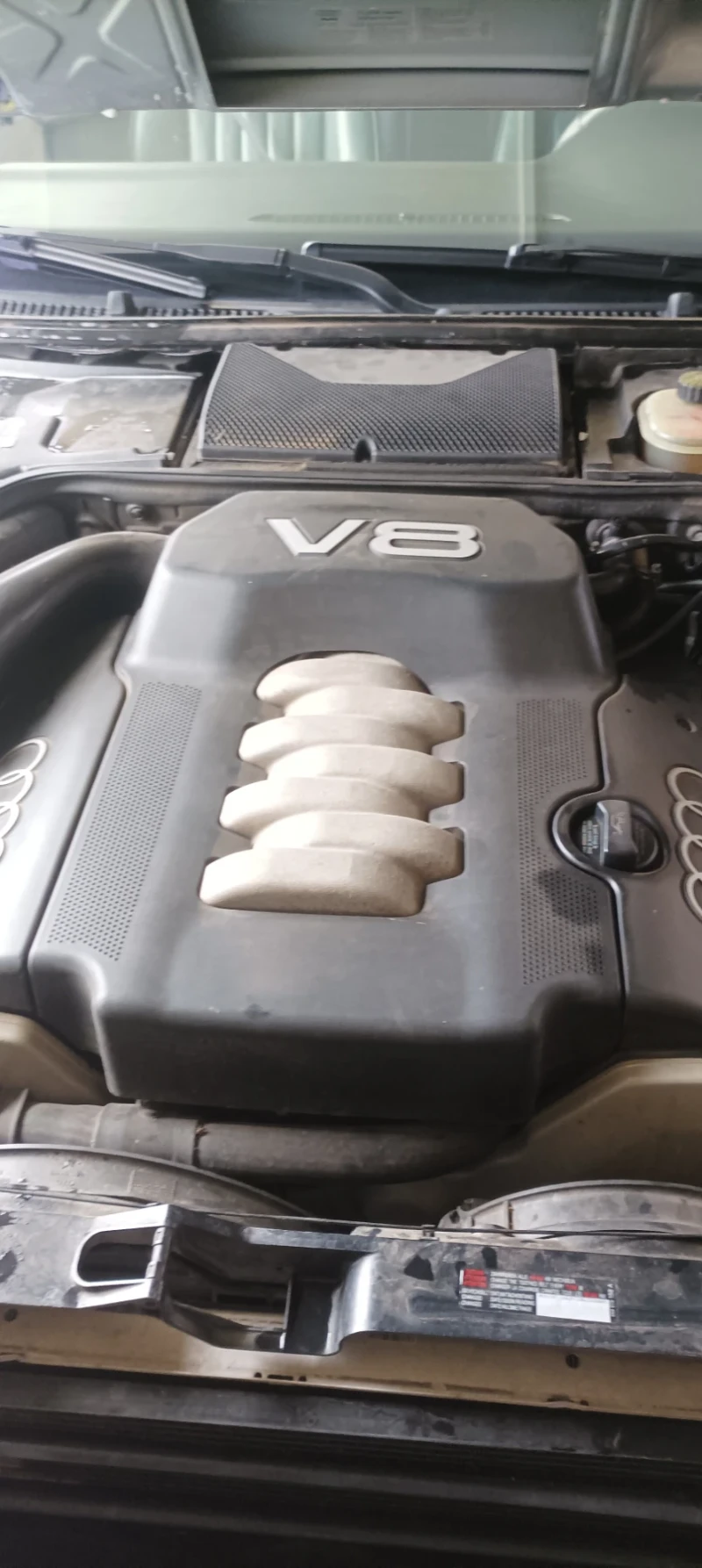 Audi A8 4.2 299кс, снимка 10 - Автомобили и джипове - 52805120