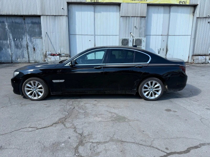 BMW 750 i xDrive, снимка 4 - Автомобили и джипове - 52008784
