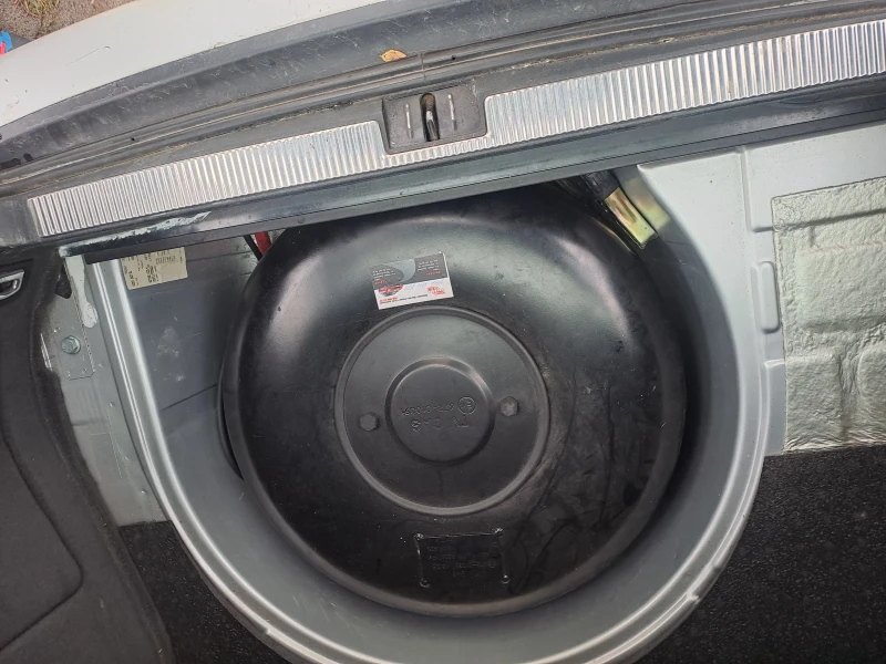 Audi A4, снимка 3 - Автомобили и джипове - 52636928