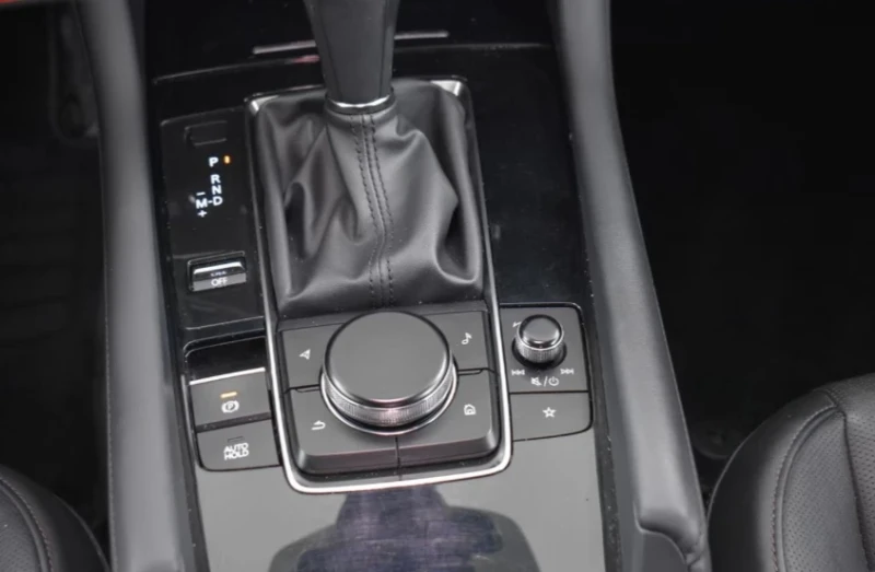 Mazda 3 SELECT DESIGN , снимка 17 - Автомобили и джипове - 52351033