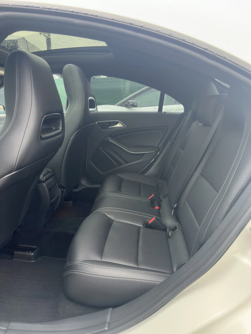 Mercedes-Benz CLA 200 200CDI/FACELIFT/DYNAMIC/PANO/CARPLAY/CAMERA, снимка 10 - Автомобили и джипове - 52583475