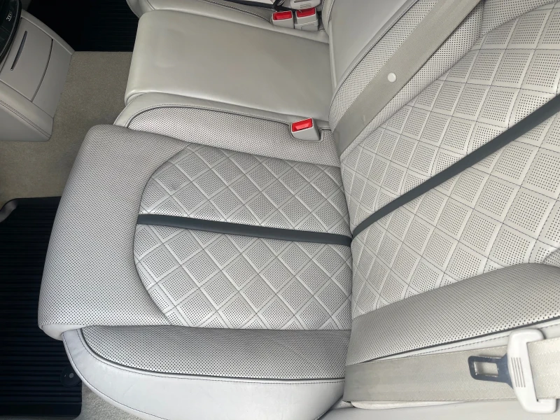 Audi S8, снимка 10 - Автомобили и джипове - 52649983