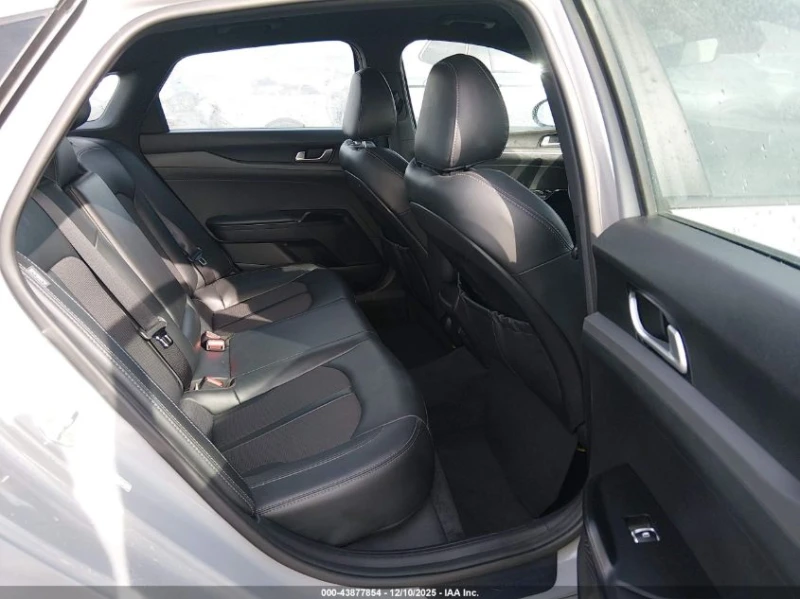 Kia K5 1.6l Gt-Line, снимка 8 - Автомобили и джипове - 53234242