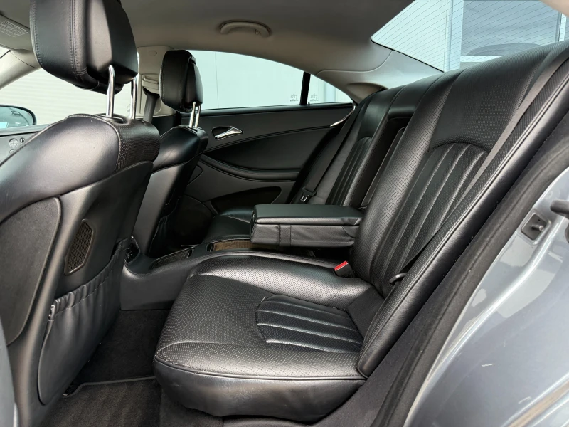 Mercedes-Benz CLS 500 280, снимка 12 - Автомобили и джипове - 53466440