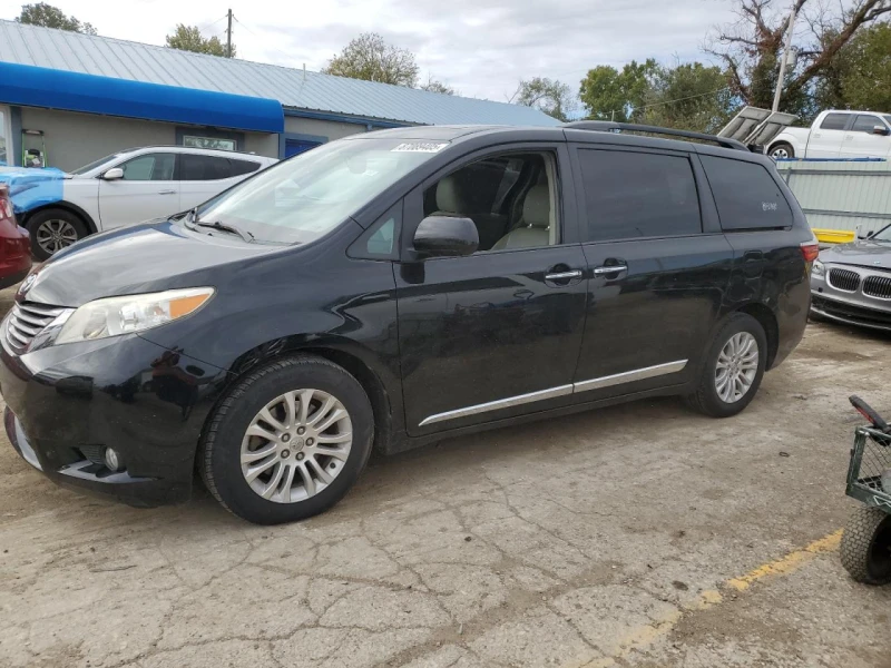 Toyota Sienna Xle