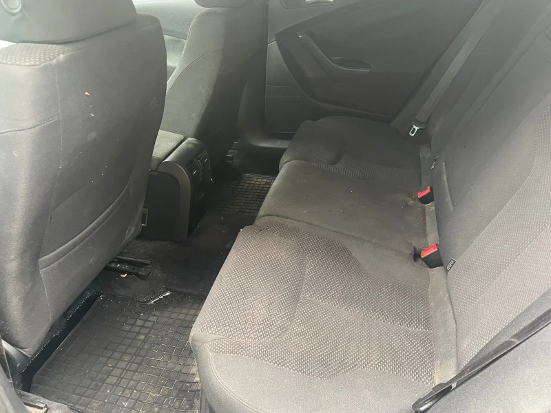 VW Passat, снимка 6 - Автомобили и джипове - 53565449