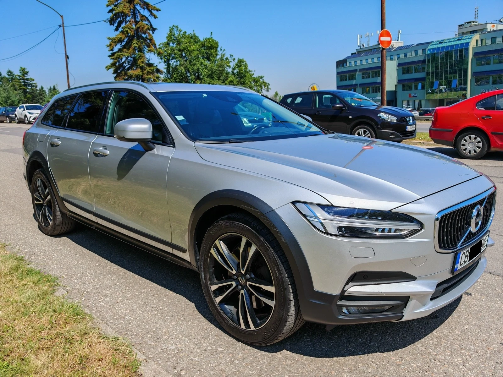 Volvo V90 Cross Country Inscription - изображение 3