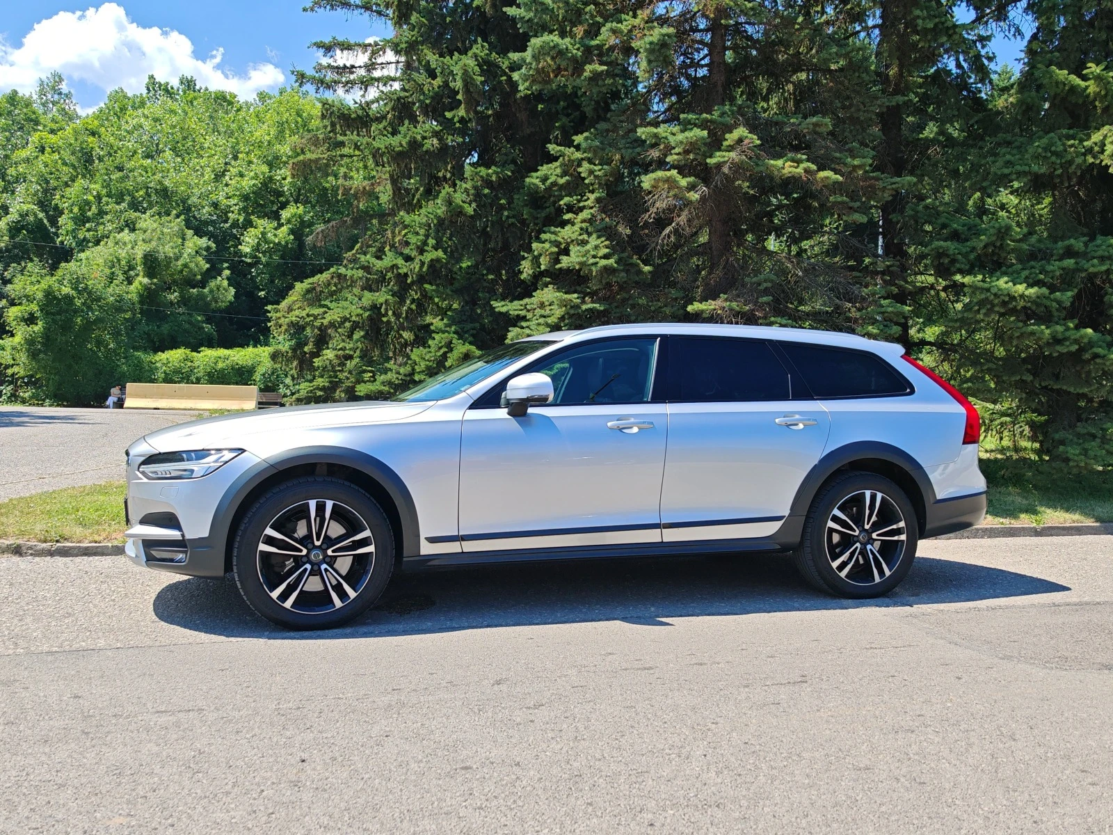 Volvo V90 Cross Country Inscription - изображение 4