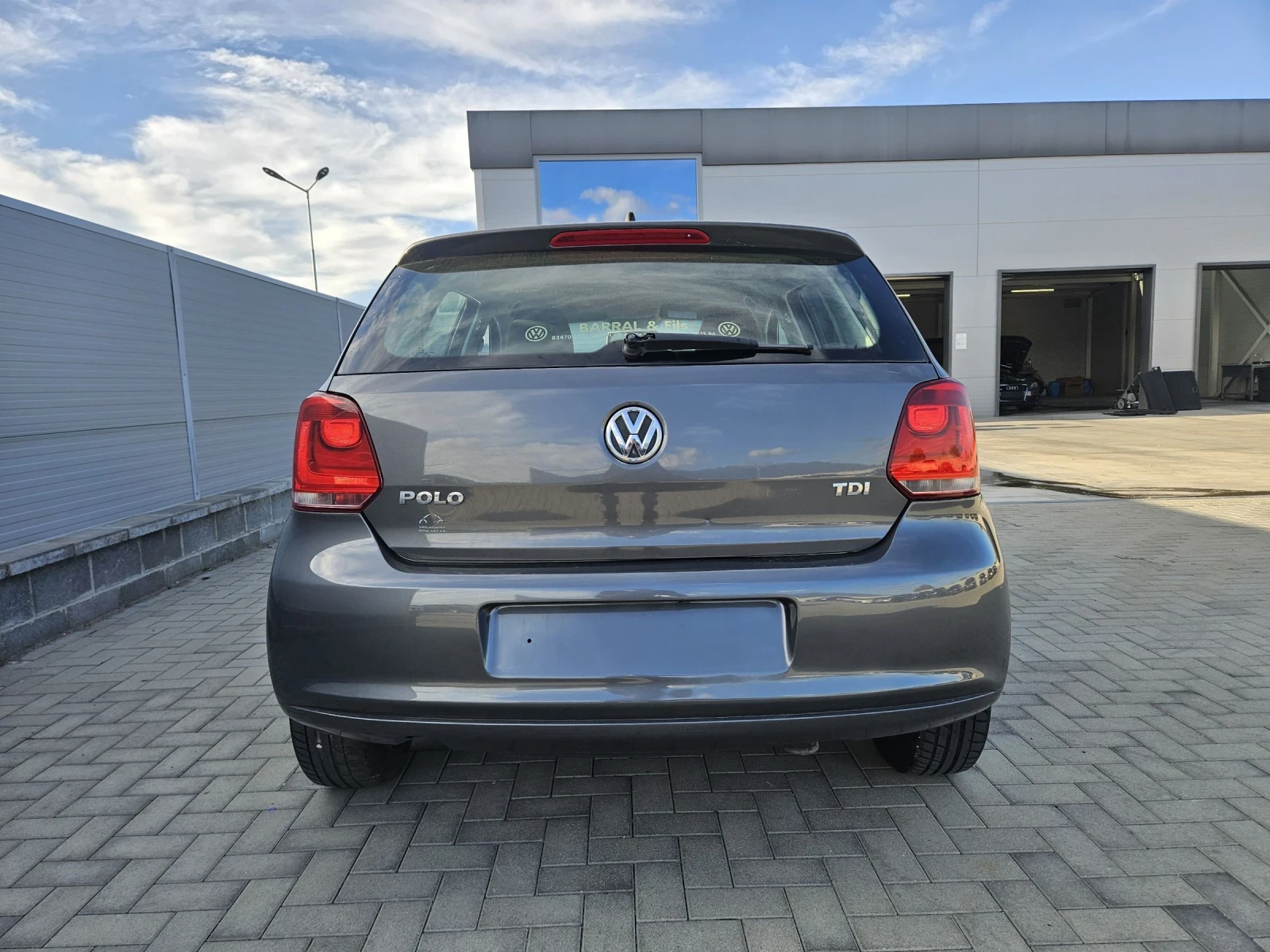 VW Polo 1.6 tdi  - изображение 5